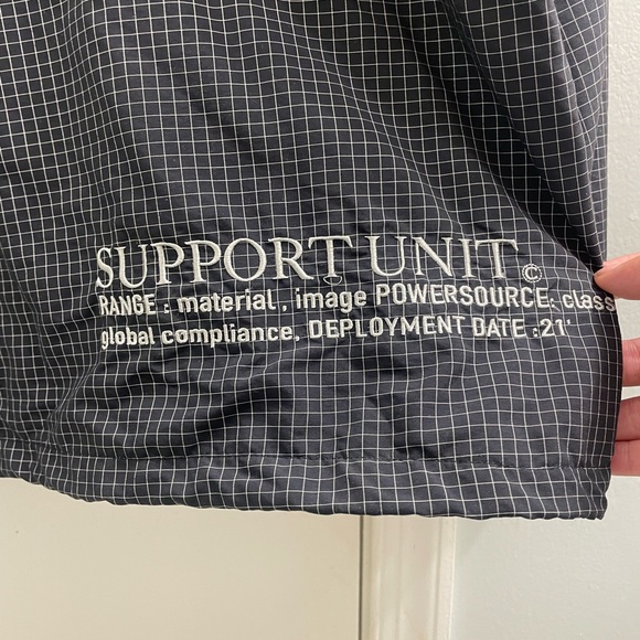 Mens supreme pants ( part of set) - Picture 4 of 5
